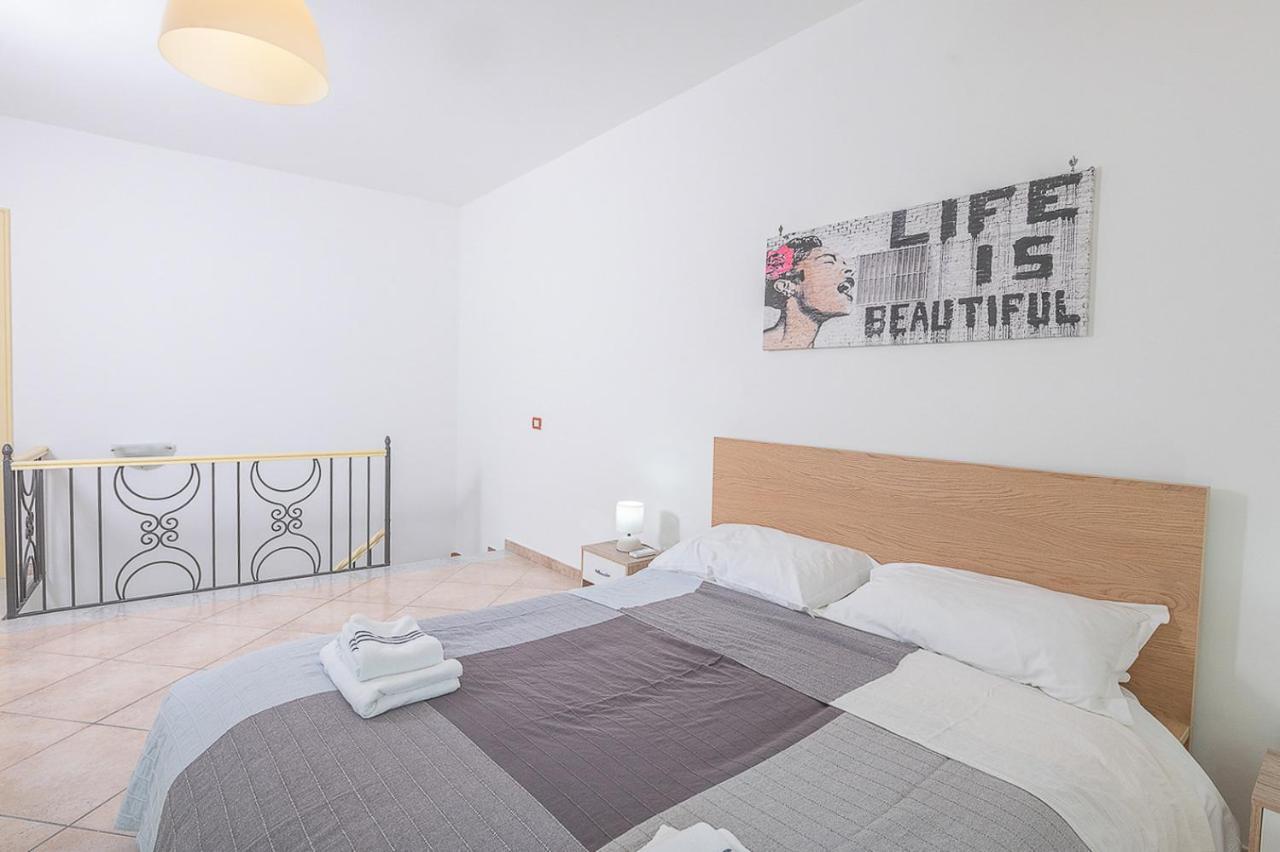 Willa La Procidana House - Corricella Exlusive Terrace Zewnętrze zdjęcie