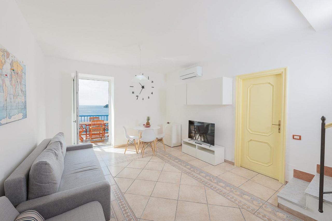 Willa La Procidana House - Corricella Exlusive Terrace Zewnętrze zdjęcie